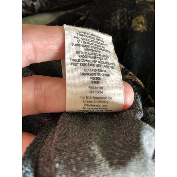 Free People Velvet Backless Romper Shorts Size 6 Shorts Long Sleeve High Neck - Picture 7 of 8